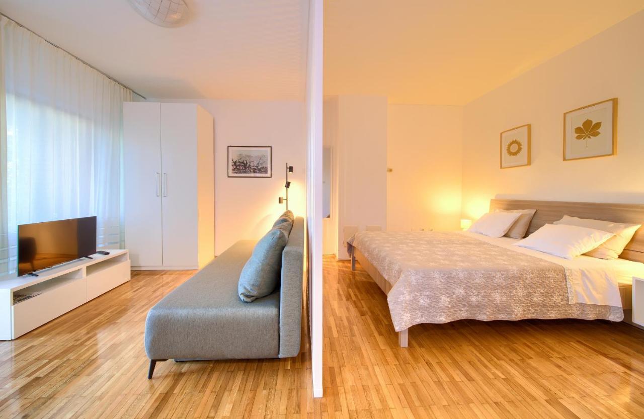 Apartments Meri Njivice Ngoại thất bức ảnh