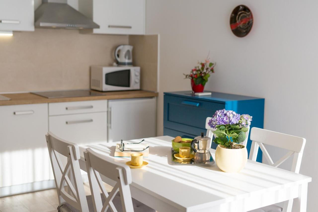 Apartments Meri Njivice Ngoại thất bức ảnh